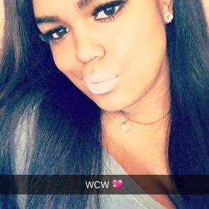 Meet your Posher, Gabrielle